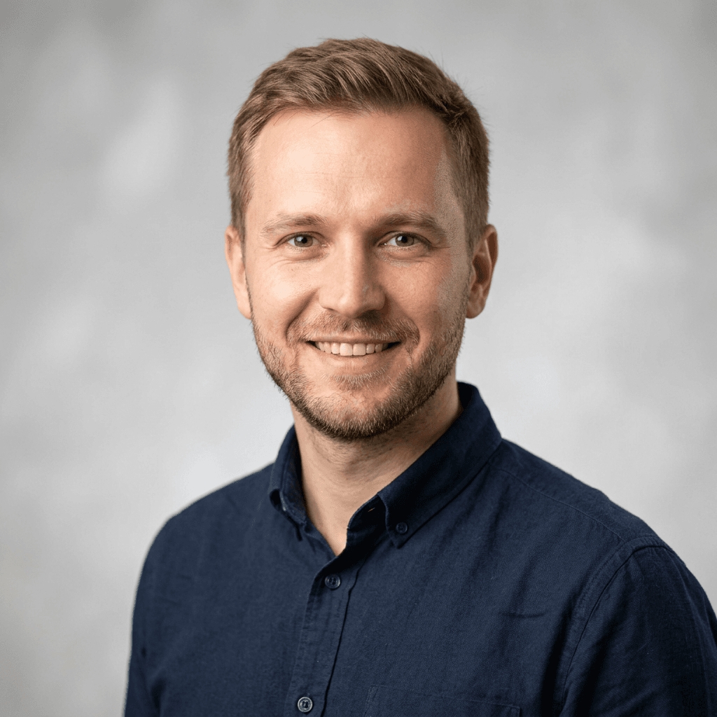 Jake Thompson – Field Operations Lead